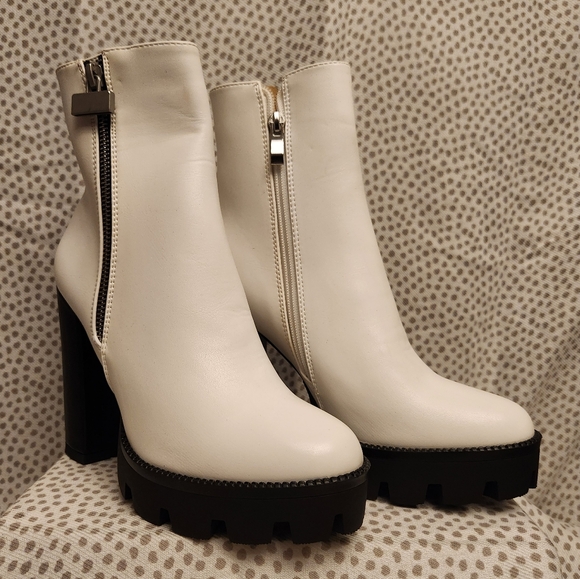 SIMMI LONDON Jemma 3 Chunky Heel Boots - Picture 1 of 6